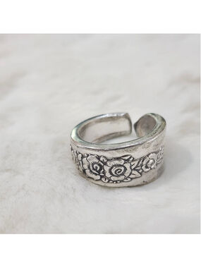 Silverwear Ring Size 7 ONEIDA silverplate ROYAL ROSE